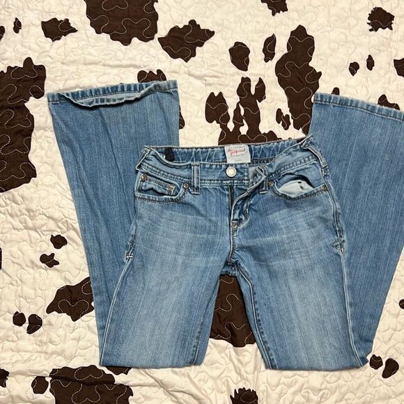 Old Navy The Girlfriend Flare Jeans (10) - Picture 2 of 3